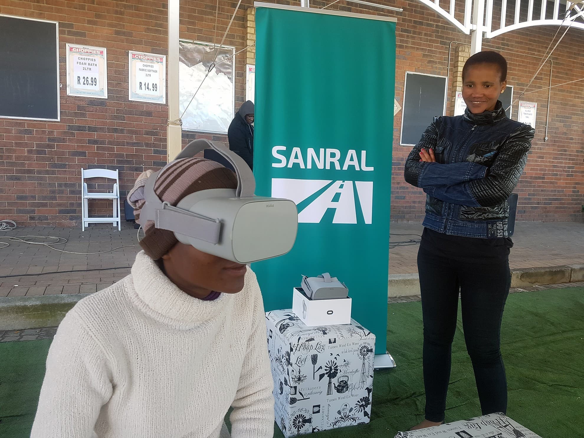 Driver trying the texting while driving VR simulation