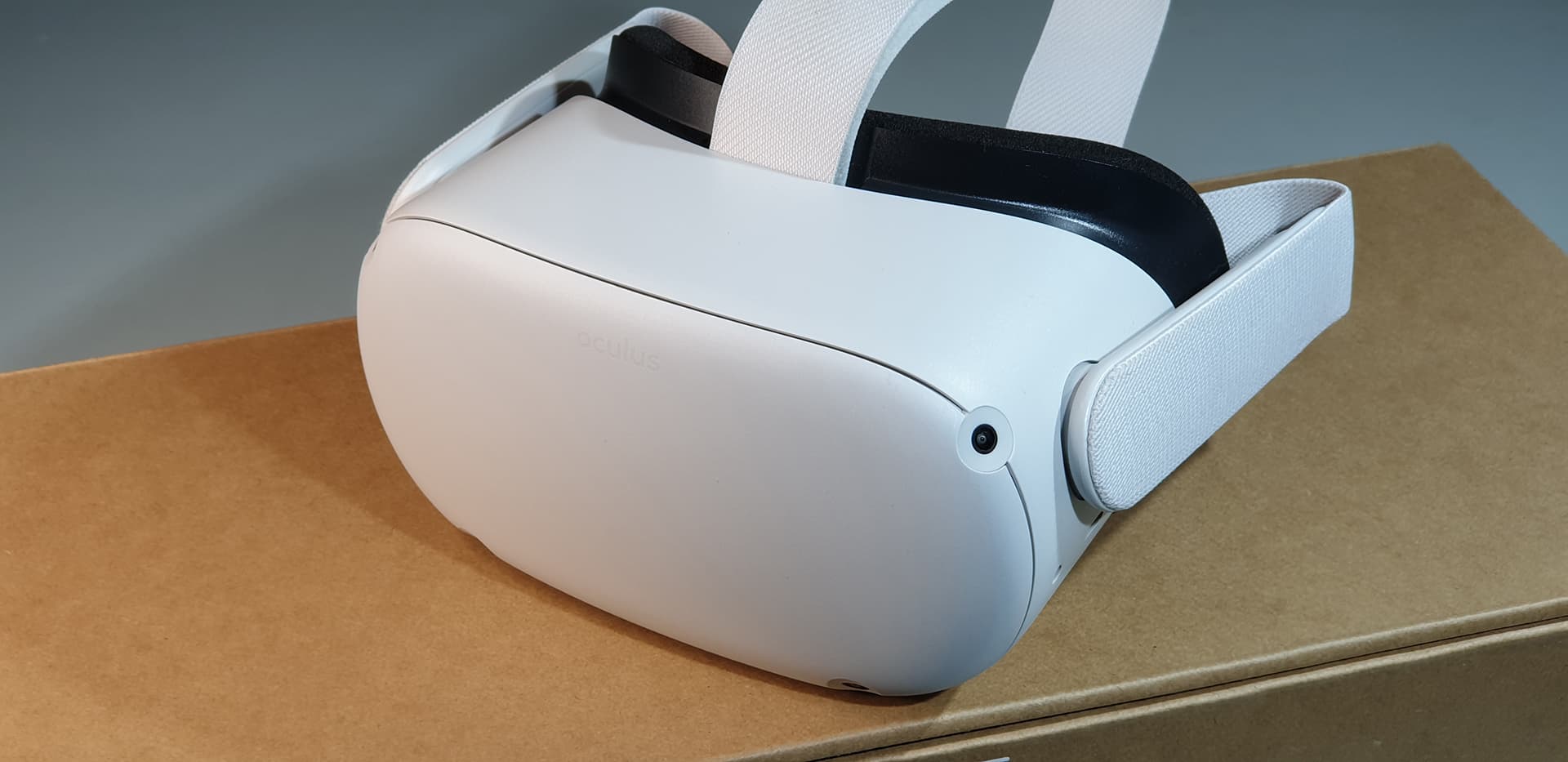 Quest 2 hardware from our original review