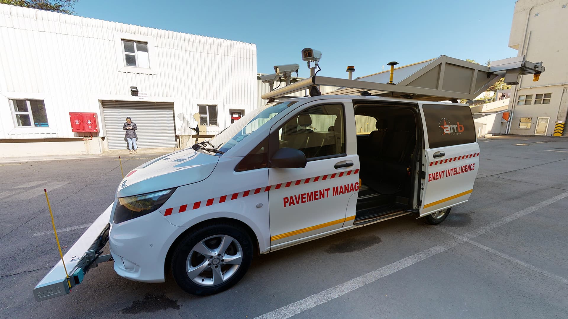 Road survey vehicle — Real vehicle