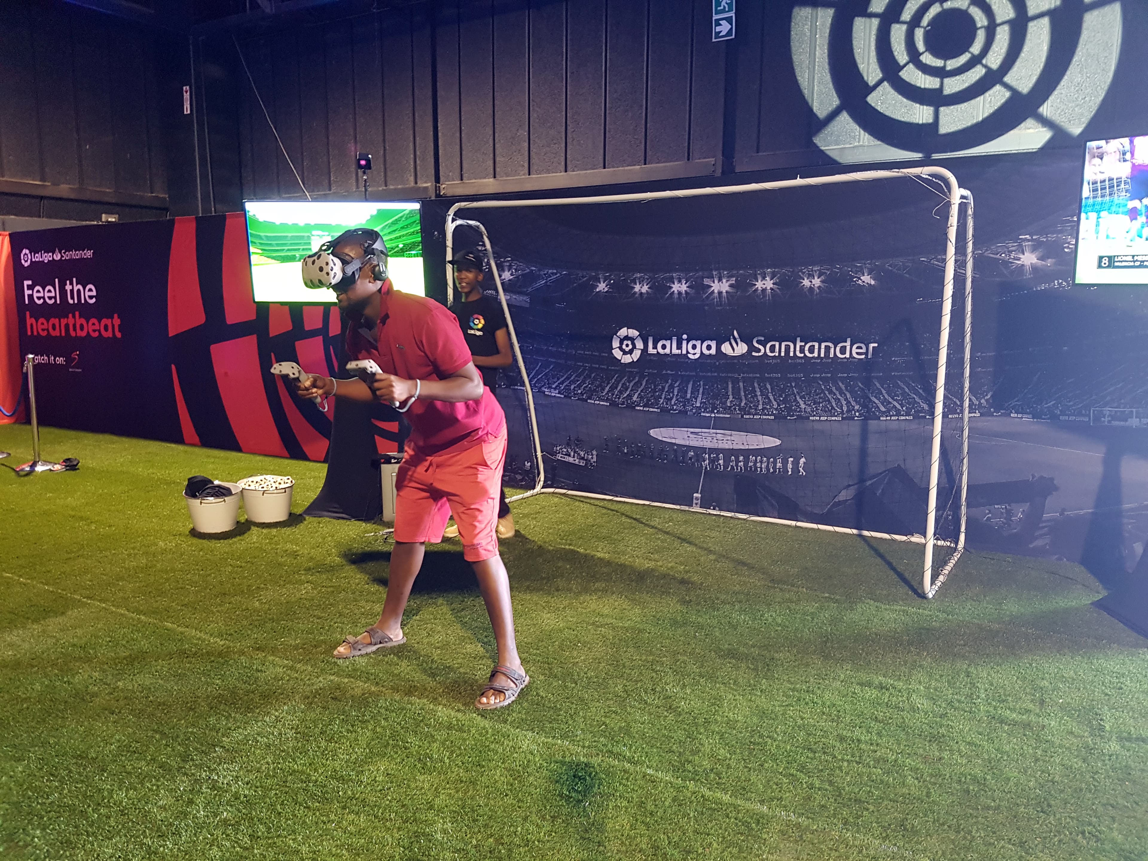 Soccer VR games crowd view